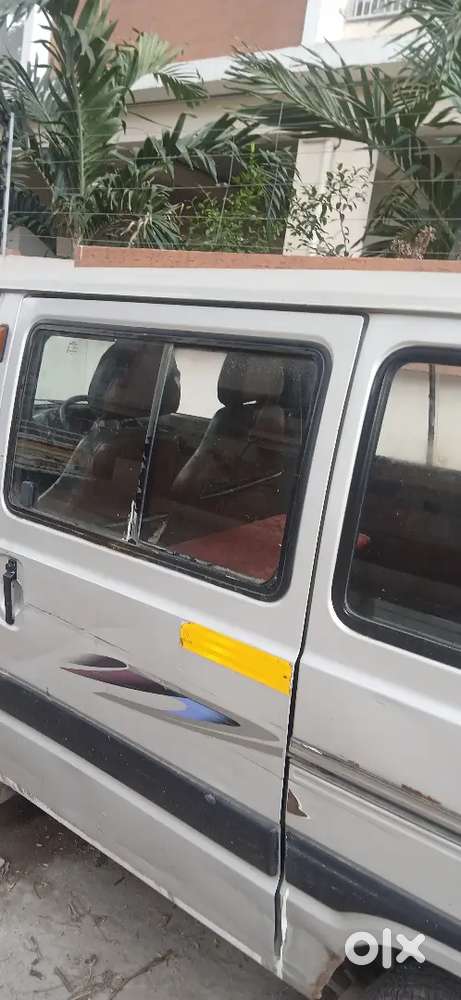Maruti Suzuki Omni 8 Seater 2006