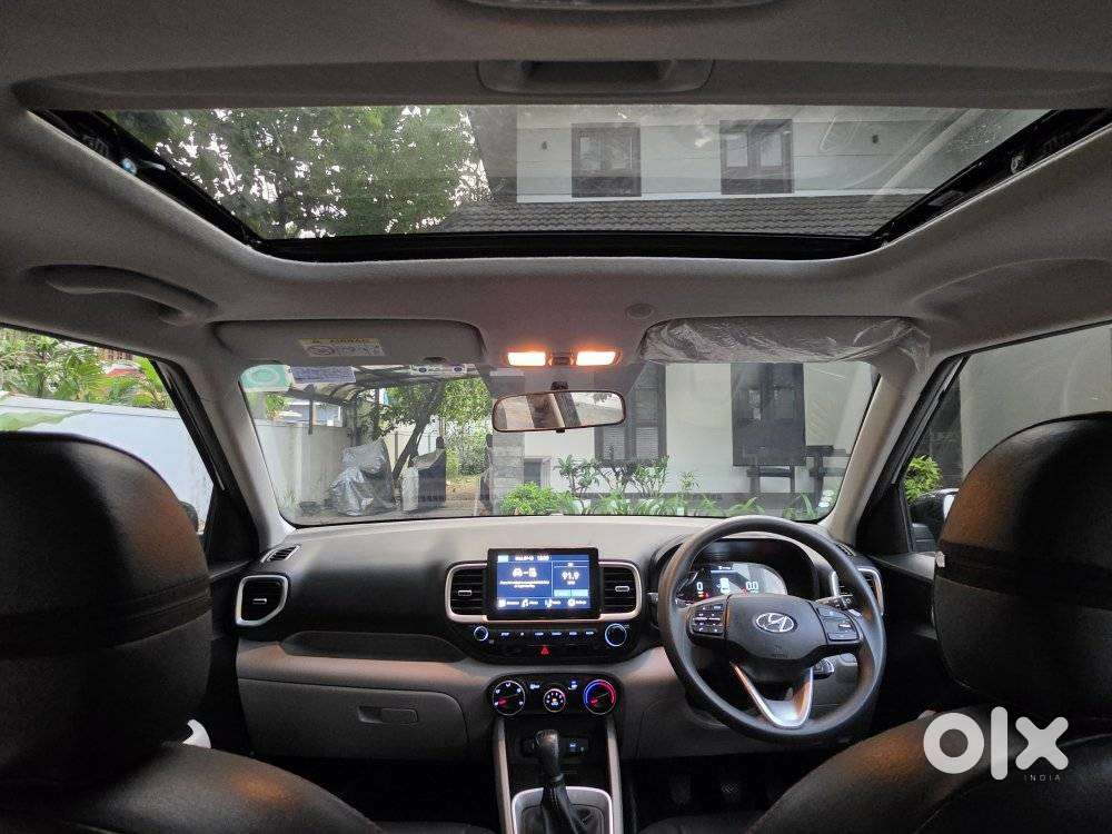 Hyundai Venue, 2025, Petrol