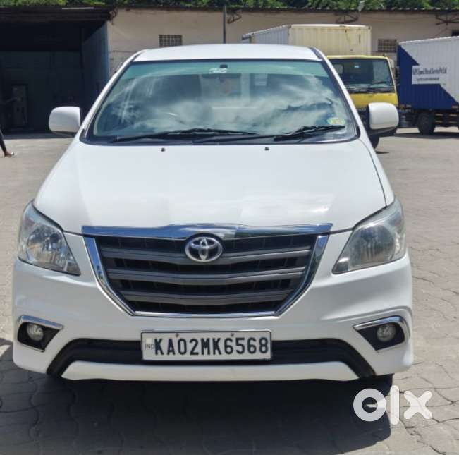 Toyota Innova 2.5 Gx 7 Seater Bs Iv, 2015, Diesel