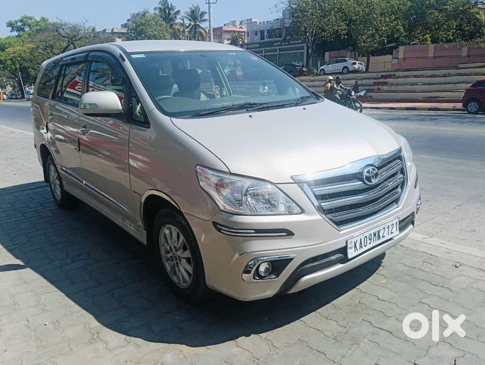 Completely Showroom Maintenance