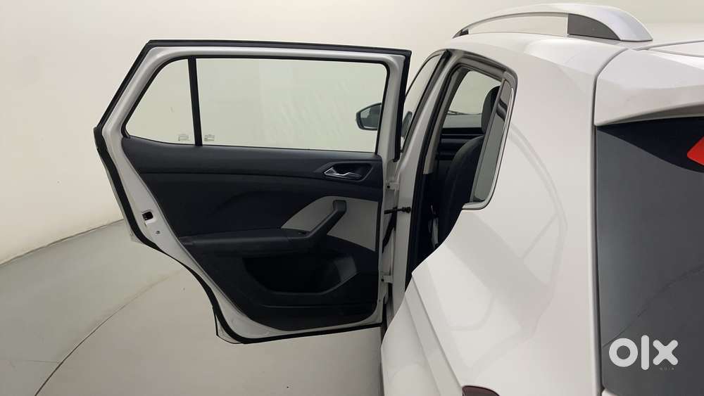 Skoda Kushaq 1.0 Tsi Style, 2022, Petrol