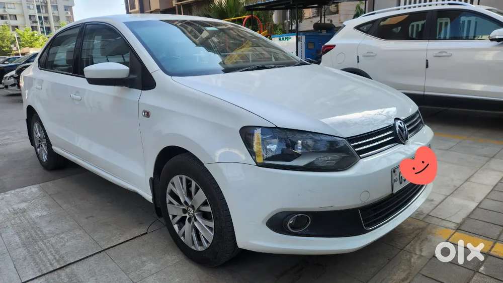 Volkswagen Vento 1.2 Highline Auto 2015 Petrol 86000 Km
