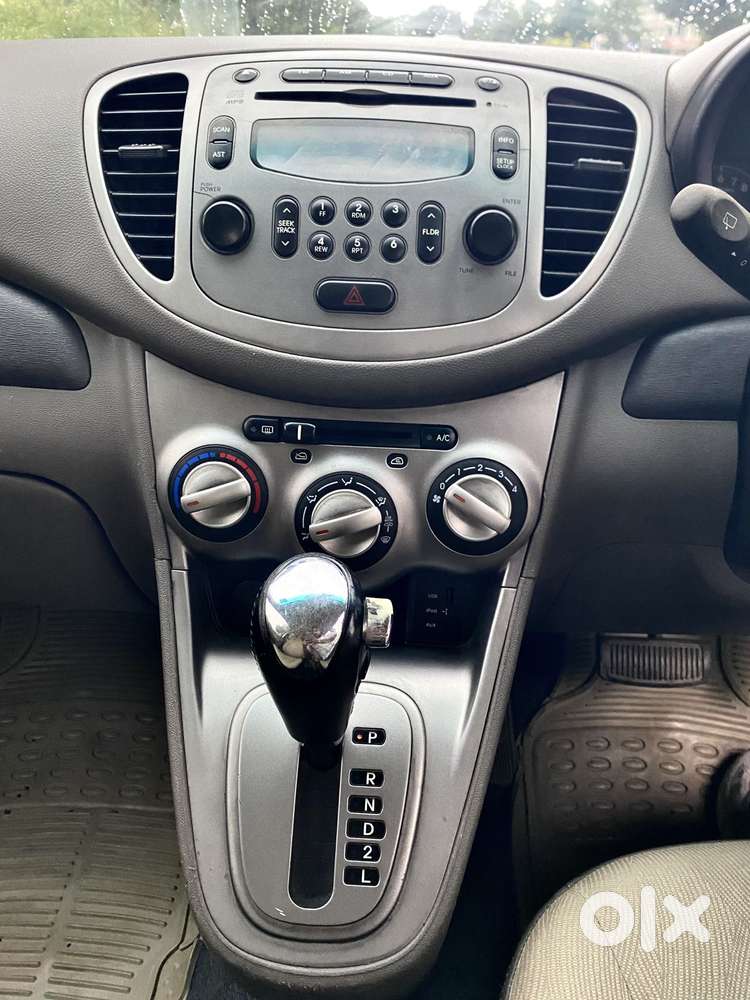 Hyundai I10 Sportz At, 2012, Petrol
