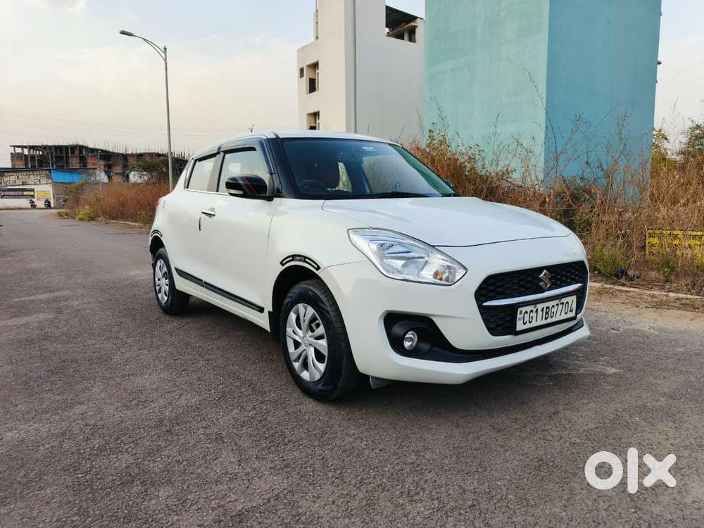 Maruti Suzuki Swift Vxi + Manual, 2023, Petrol