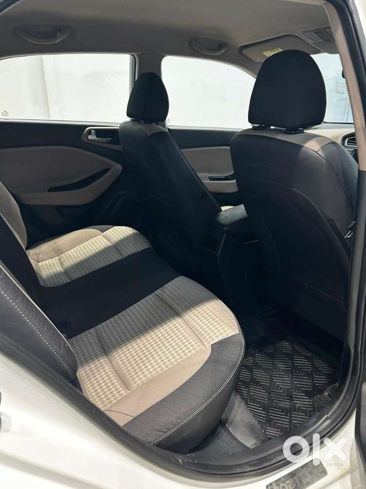 Hyundai Elite I20 Sportz (o) 1.4, 2019, Diesel