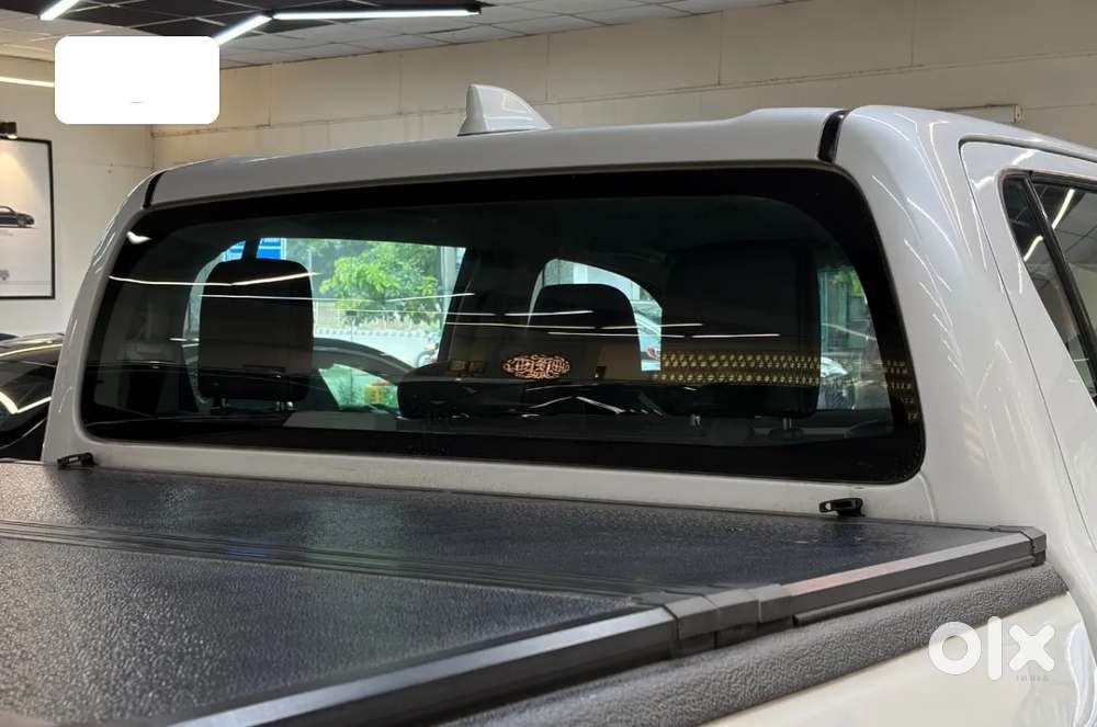 Toyota Hilux 2.8 High 4x4 Mt, 2023, Diesel