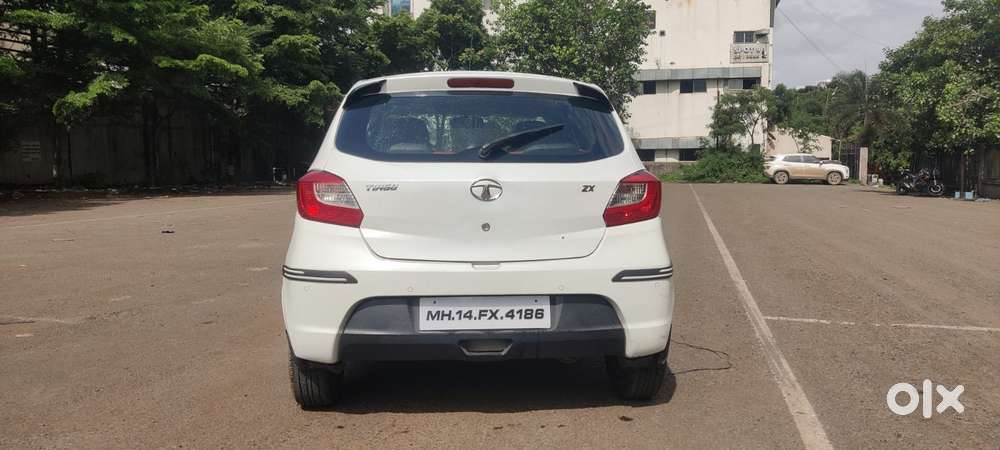 Tata Tiago 1.2 Revotron Xz Plus, 2017, Petrol
