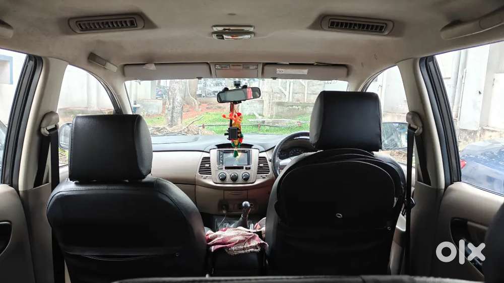 Toyota Innova 2015 Diesel 123000 Km Driven For Sale