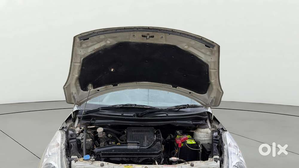 Maruti Suzuki Swift Zxi, 2016, Petrol