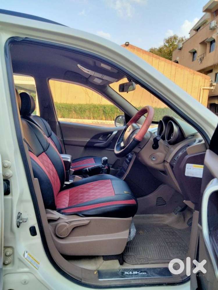 Mahindra Xuv500 W8, 2013