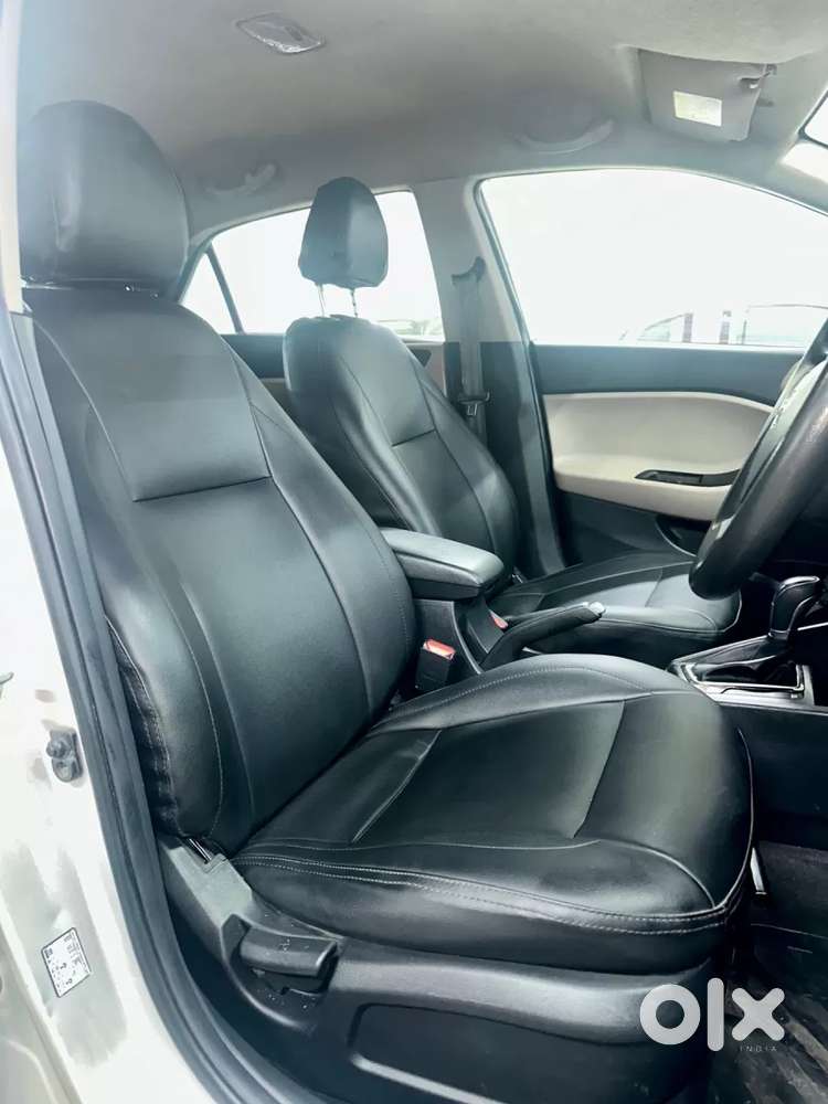 Hyundai Elite I20 1.2magna Executive At, 2018, Petrol