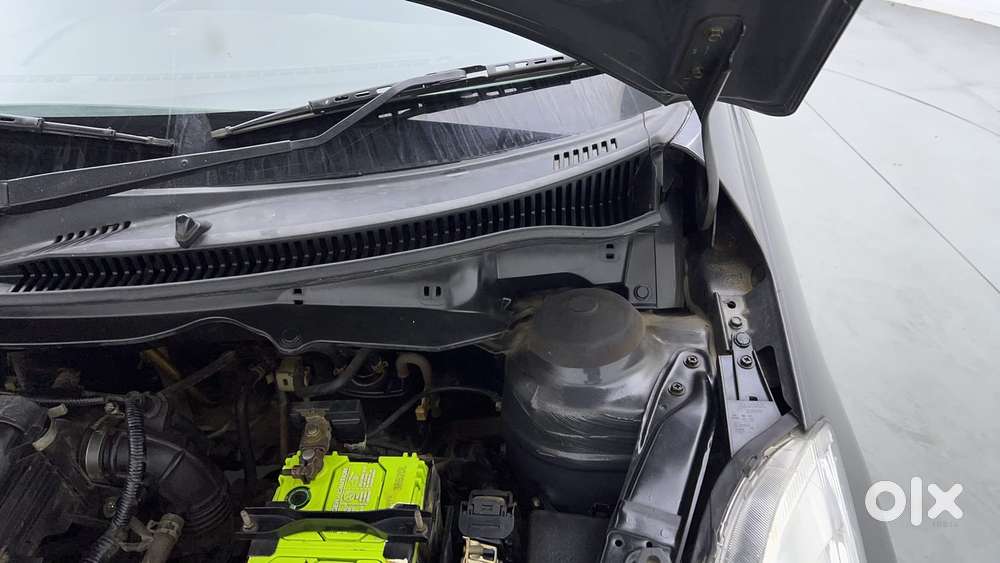 Maruti Suzuki Swift Vvt Vxi, 2016, Petrol