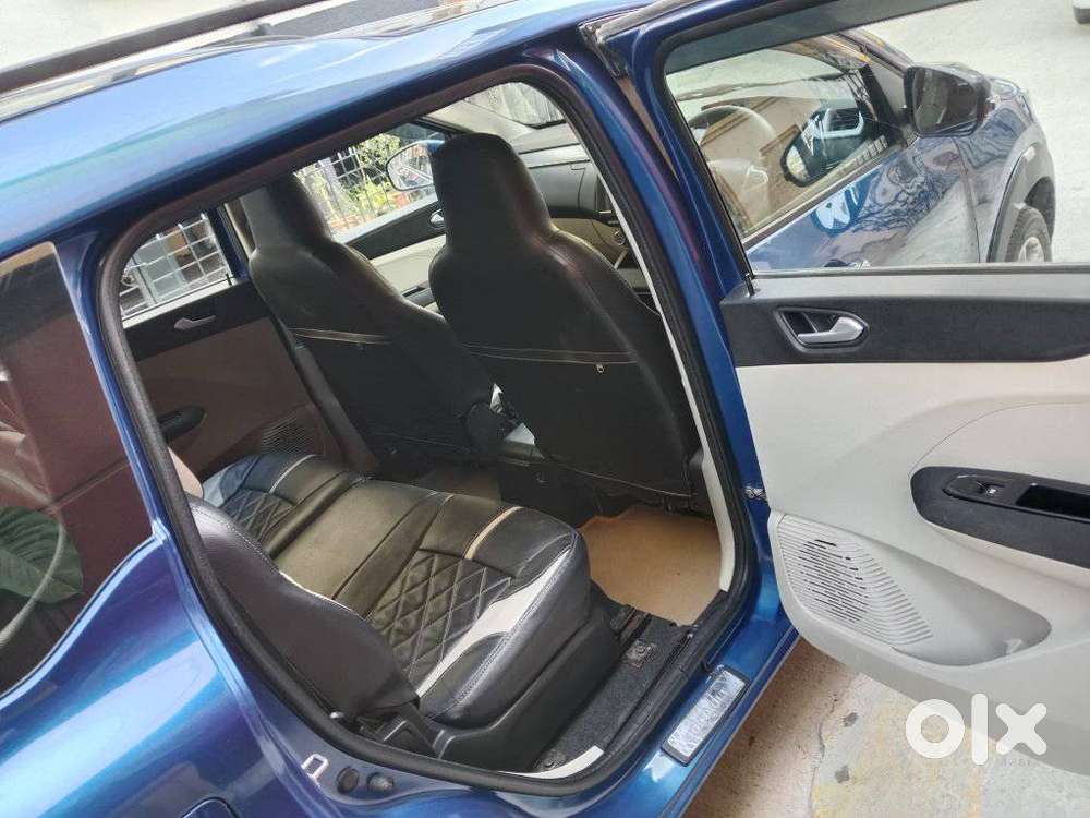 Renault Triber Rxz, 2020, Petrol