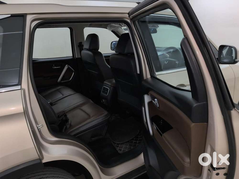 Mahindra Scorpio N Z8 L Petrol At 7 Str, 2022, Petrol