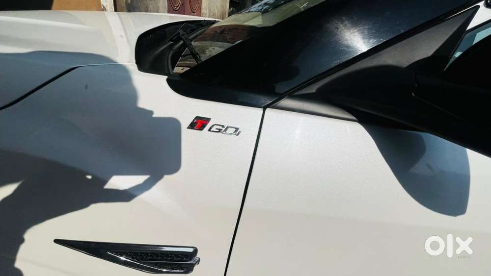 Mahindra Xuv300 Turbosport 2024 Petrol 10000 Km Driven