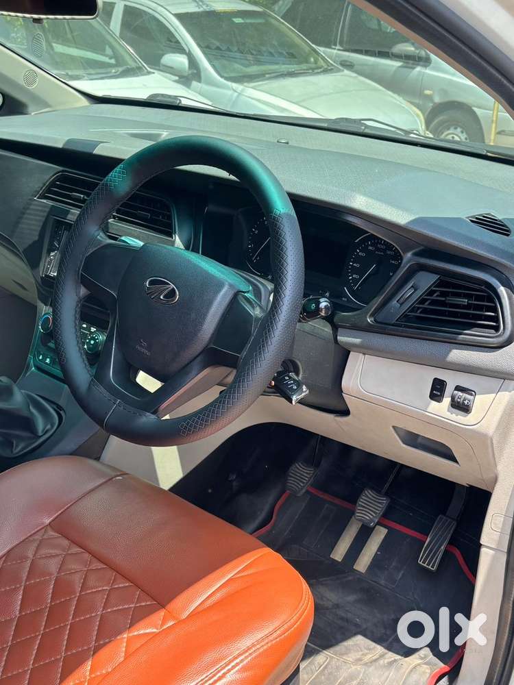 Mahindra Marazzo, 2020, Diesel