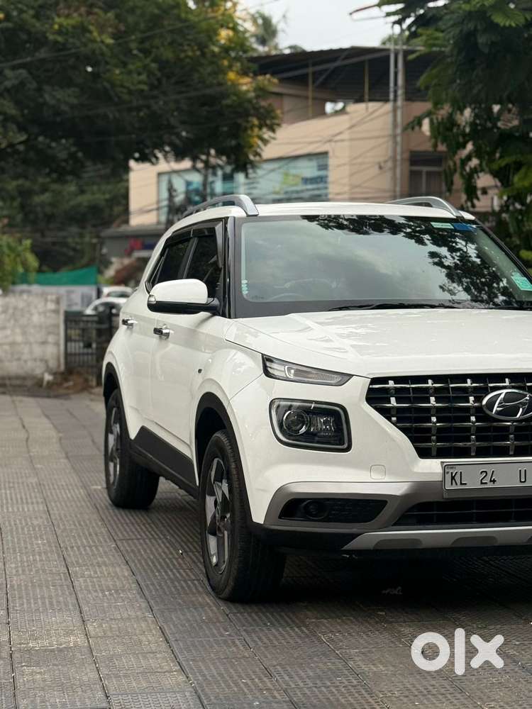 Hyundai Venue Sx Plus Turbo Dct, 2021, Petrol
