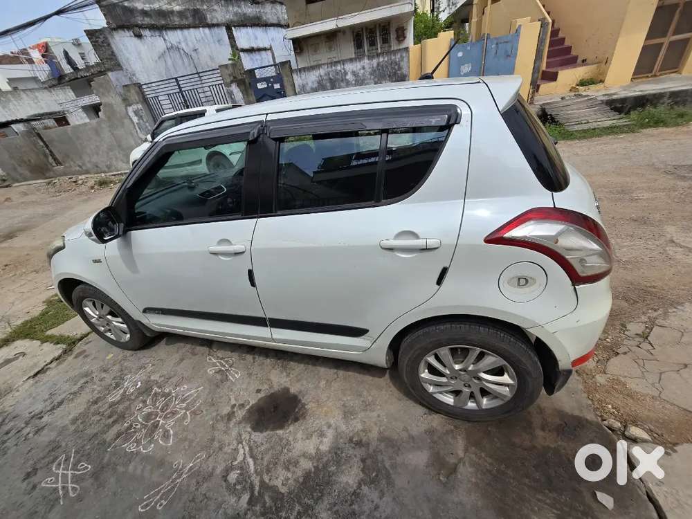 Maruti Suzuki Swift Zdi 2013 Diesel Manual