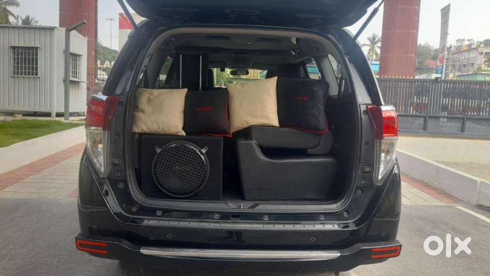 Toyota Innova Crysta Zx 2.4 Diesel 7 Seater, 2025, Diesel