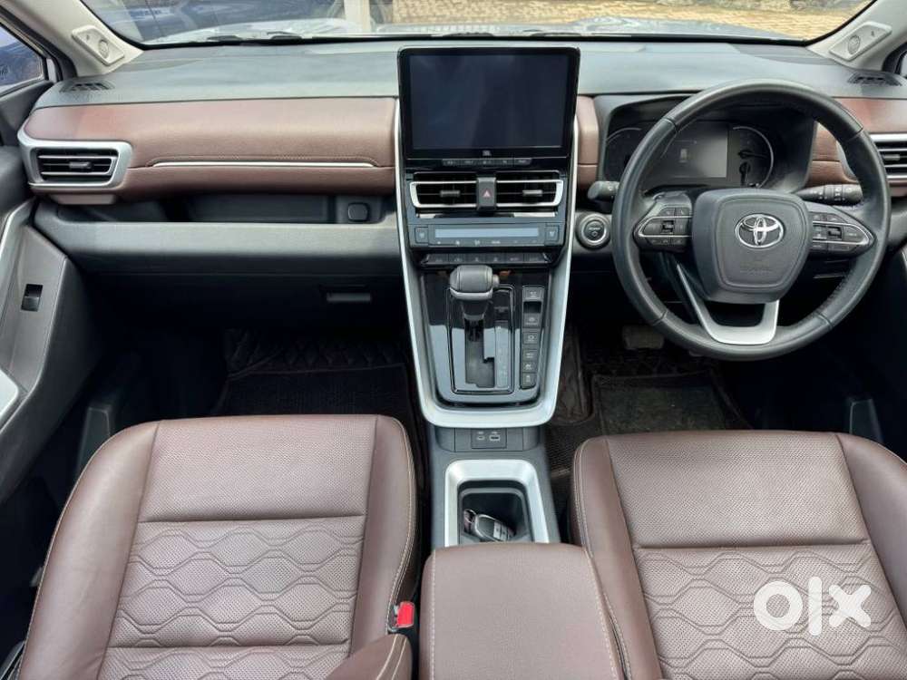 Toyota Innova Hycross 2.0 Zx Hybrid 7 Str, 2025, Electric