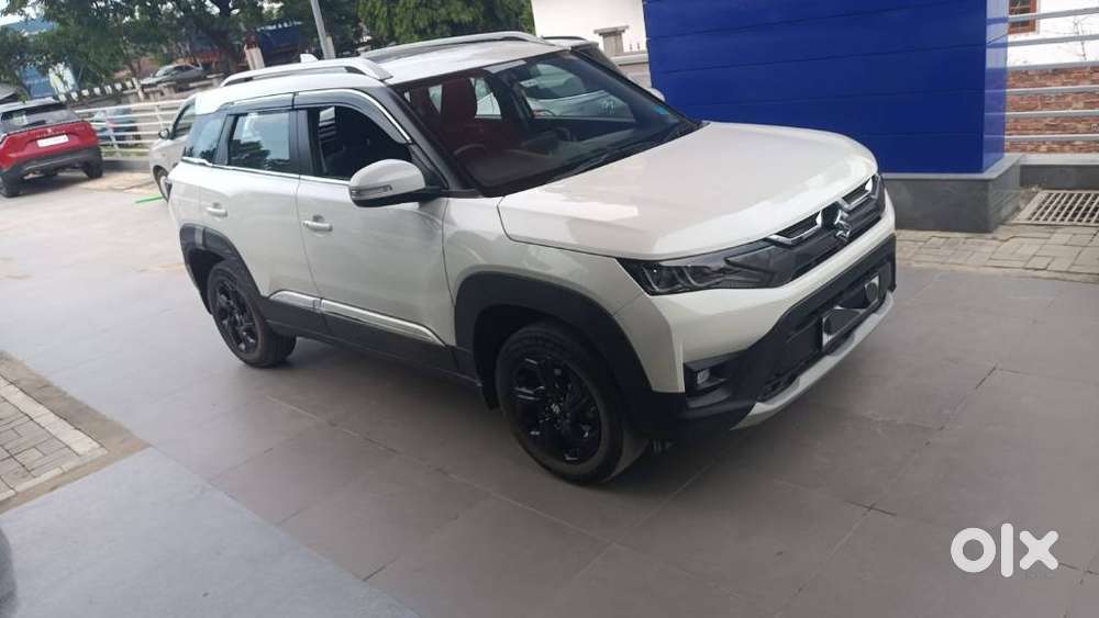 Maruti Suzuki Brezza 1.5 Zxi Smart Hybrid, 2023, Petrol