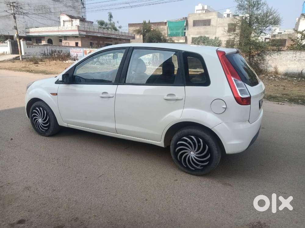 Ford Figo 1.4 Duratorq Diesel Lxi, 2013, Diesel