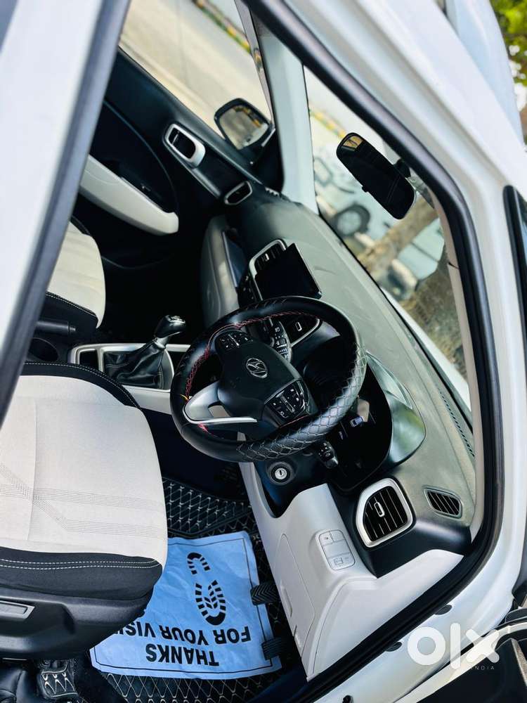 Hyundai Venue 1.0 S (o) Turbo Imt, 2022, Petrol