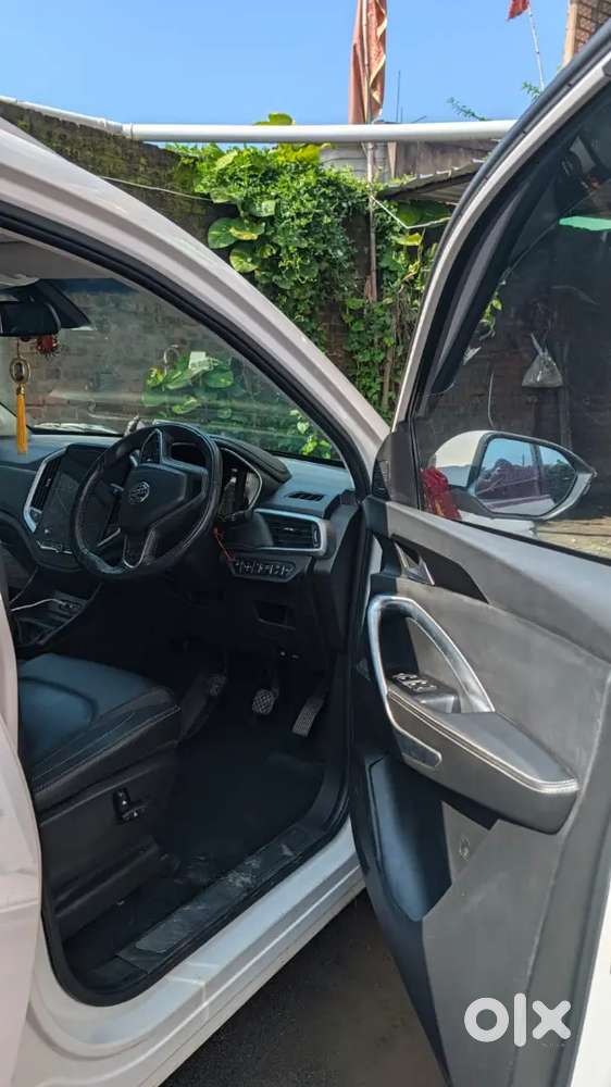 Mg Hector 2.0 Sharp 2020