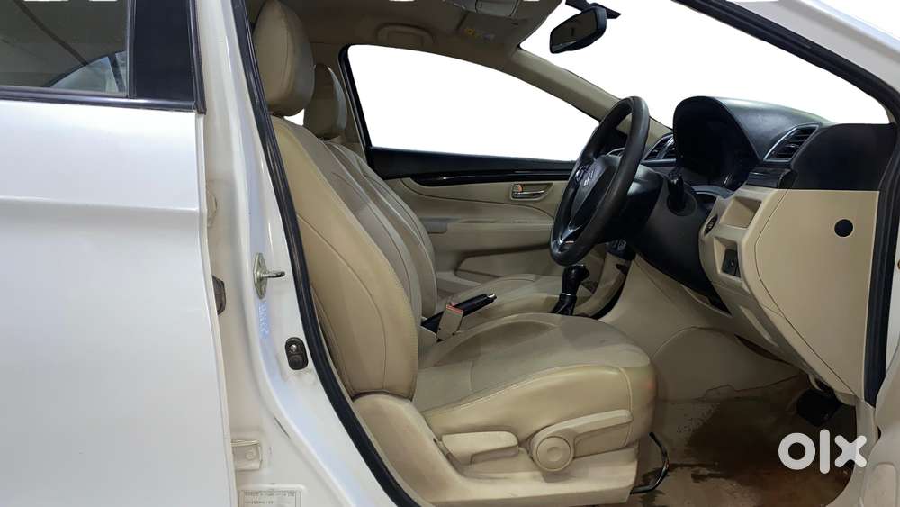 Maruti Suzuki Ciaz 2014-2017 At Zxi, 2015, Petrol