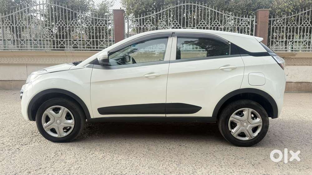 Tata Nexon 1.2 Revotron Xm, 2019, Petrol