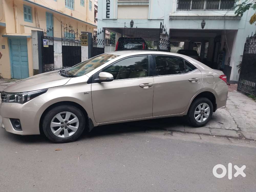Toyota Corolla Altis 1.8 G, 2015, Petrol