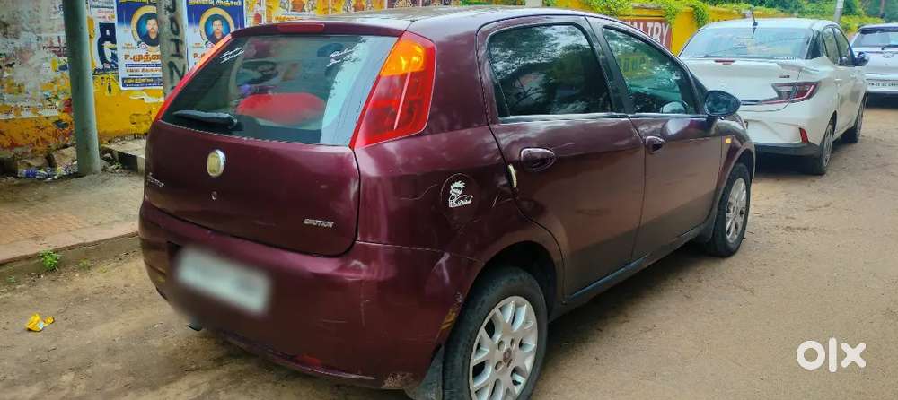 Fiat Punto 2011 Diesel 116998 Km Driven