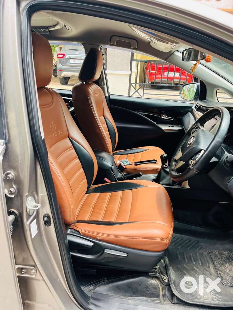 Toyota Innova Crysta 2.4 V 8 Str, 2017, Diesel