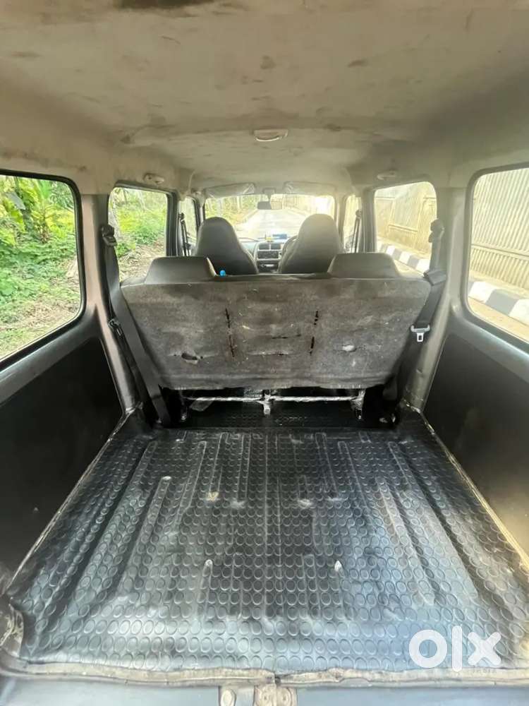 Maruti Suzuki Eeco 2023 Petrol 85000 Km Driven , Front Glass Replace