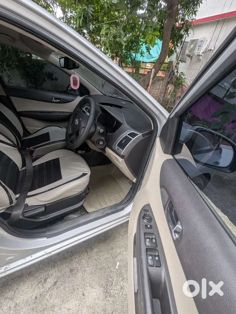 Hyundai I20 Petrol Spotz 2013