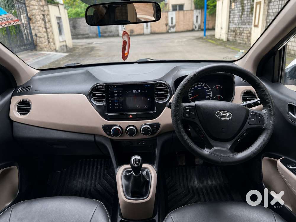 Hyundai Grand I10 Sportz, 2016, Petrol