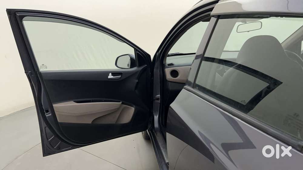 Hyundai Grand I10 1.2 Kappa Sportz Option At, 2017, Petrol