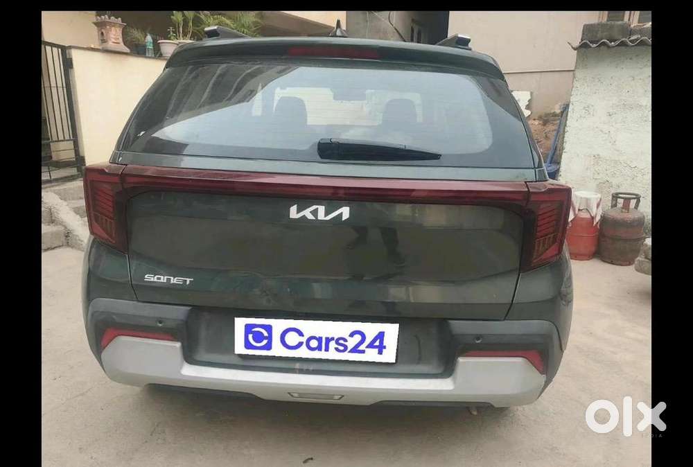 Kia Seltos Petrol 15000 Km Driven