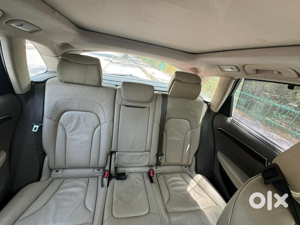 Audi Q5 2012 Diesel 130000 Km Driven