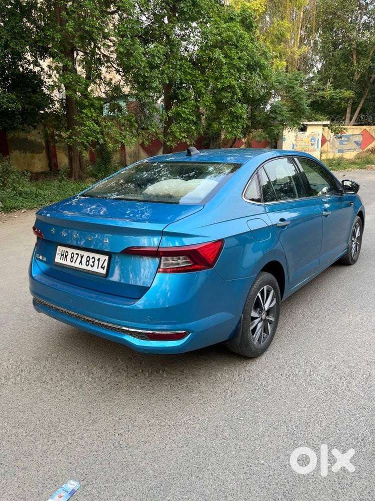 Skoda Slavia 1.0 Tsi Style At, 2022, Petrol