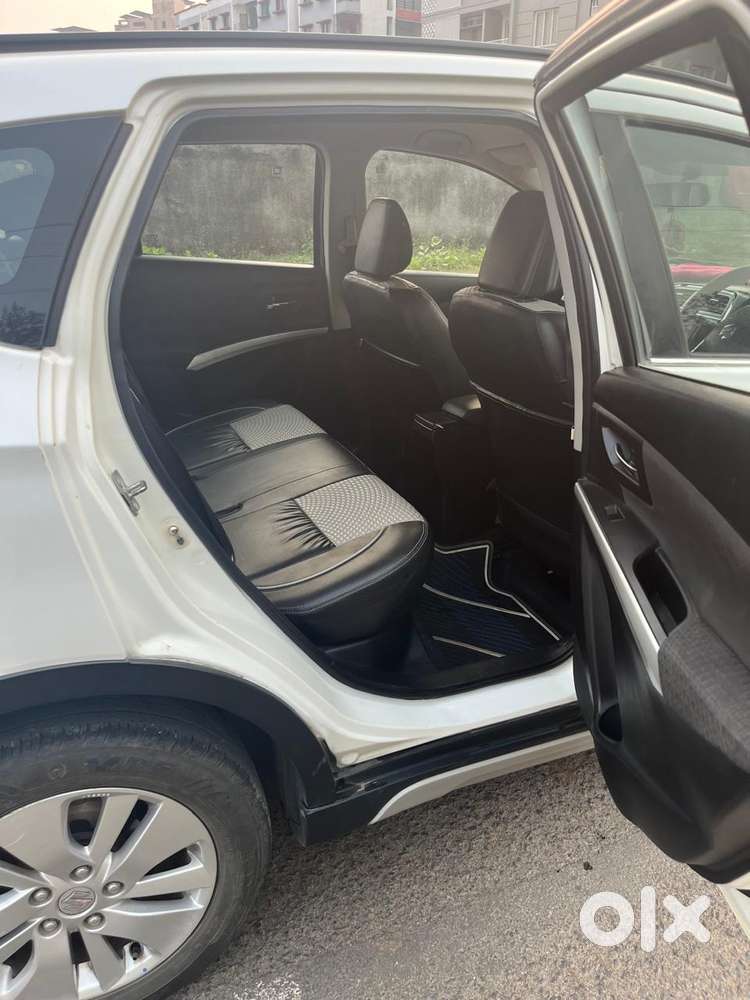 Maruti Suzuki S-cross Ddis 200 Zeta, 2016, Diesel