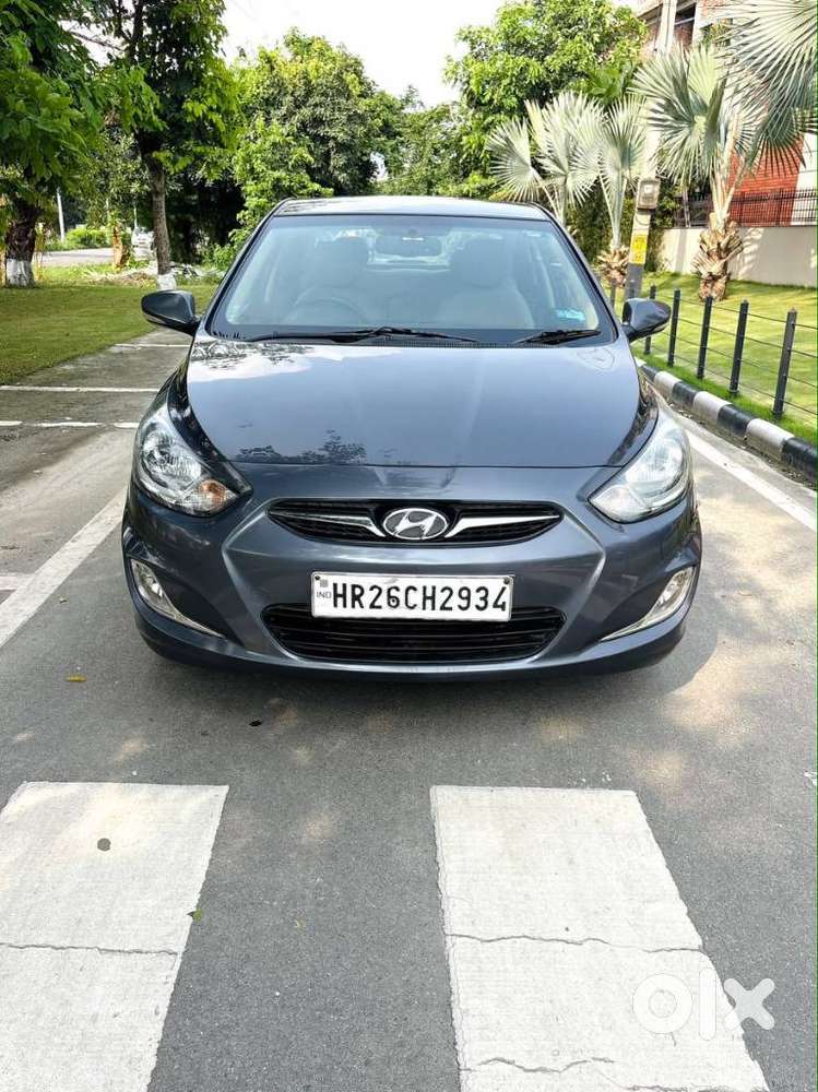 Hyundai Verna Fluidic 1.6 Vtvt Sx, 2014, Petrol