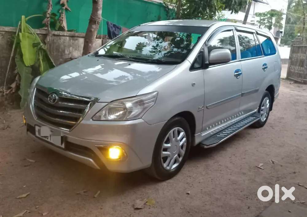 Toyota Innova 2012 Diesel 153000 Km