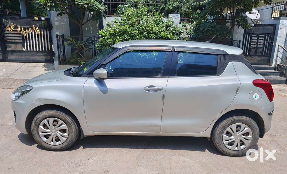 Maruti Suzuki Swift Vxi 1.2 Abs Bs-iv, 2019, Petrol