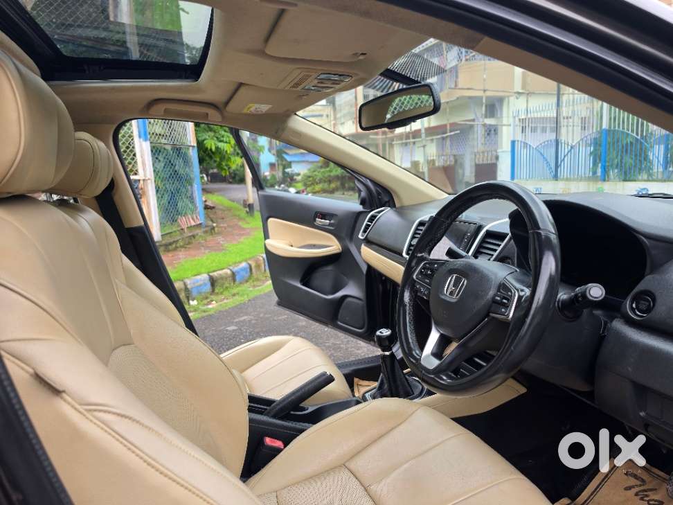 Honda City Zx Petrol Mt, 2023, Petrol