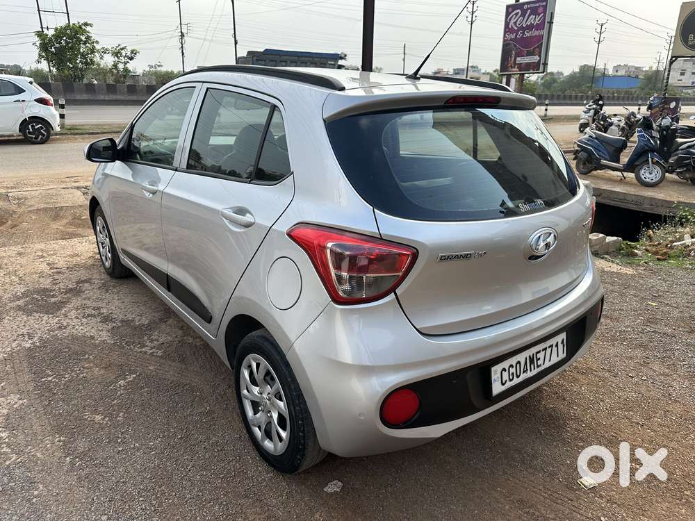 Hyundai Grand I10 Sportz(o) 1.2 Mt, 2018, Petrol