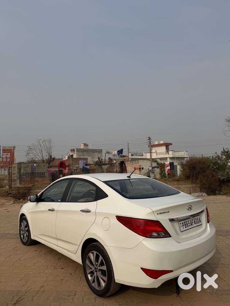 Hyundai Verna 1.6 Sx Crdi, 2015, Diesel