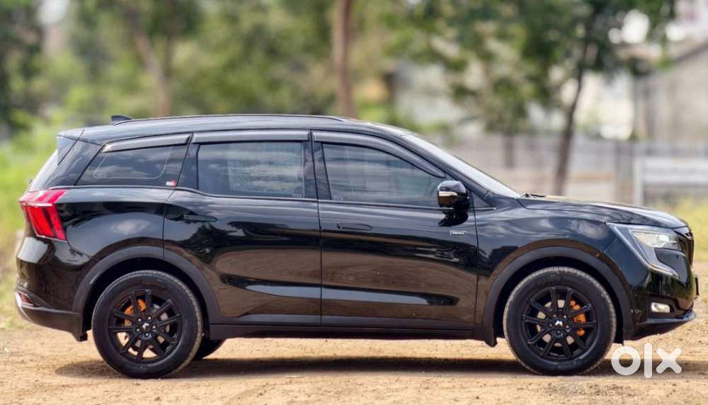 Mahindra Xuv700 Ax7 Luxury Pack Awd, 2025, Diesel