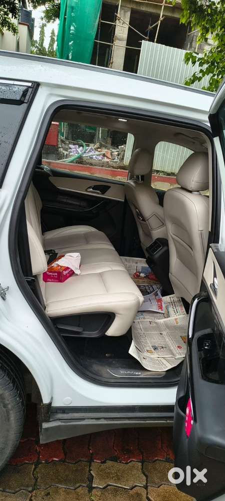 Mahindra Xuv700 Diesel 2023