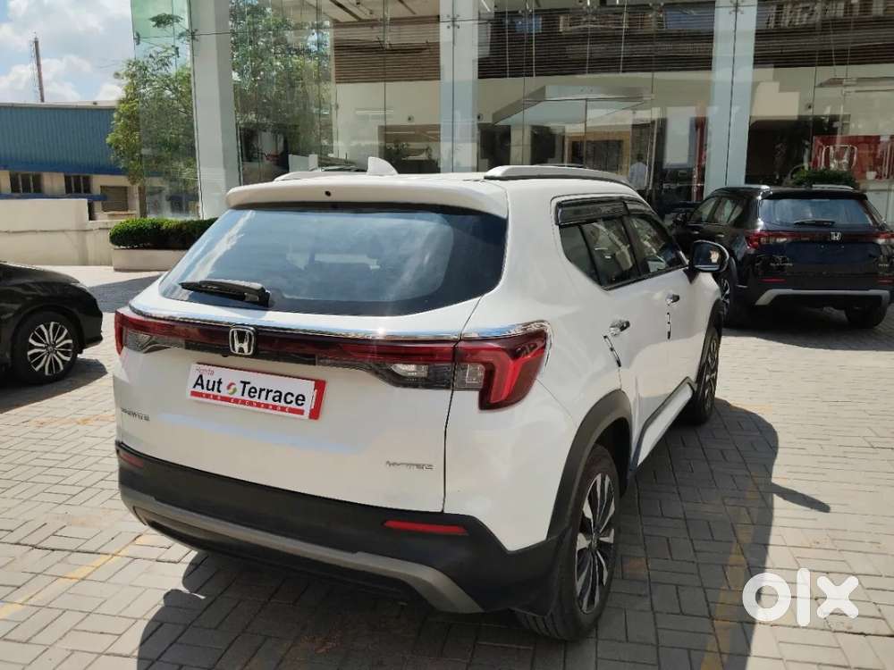 Honda Elevate ZX CVT, 2025, Petrol